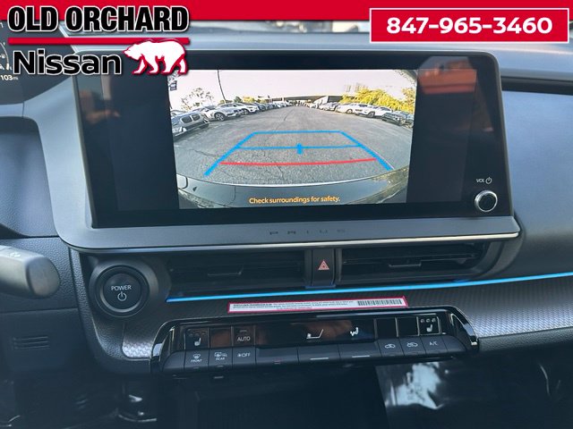2024 Toyota Prius XLE — photo 17 of 22