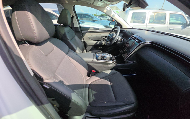 2024 Hyundai Tucson Hybrid SEL Convenience — photo 6 of 8