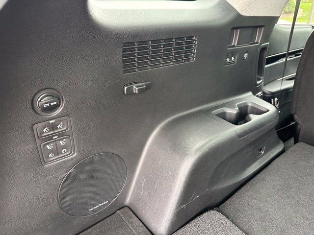 2021 Hyundai Palisade Limited — photo 13 of 41