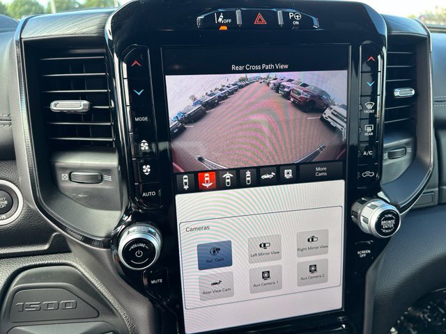 2023 Ram 1500 Laramie — photo 27 of 33