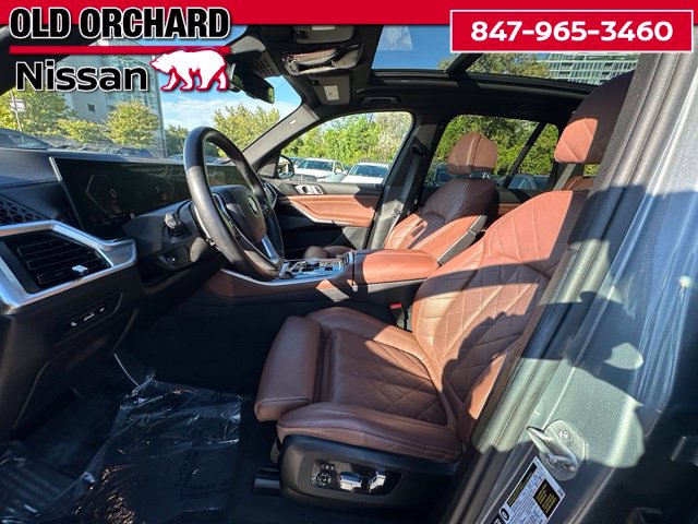 2025 BMW X5 xDrive40i — photo 13 of 23