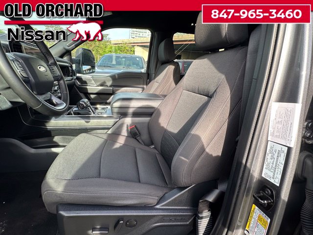 2023 Ford F-150 XLT — photo 14 of 23