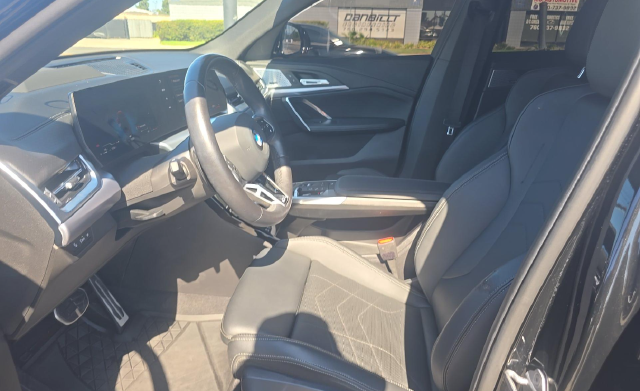 2025 BMW X2 xDrive28i — photo 5 of 6