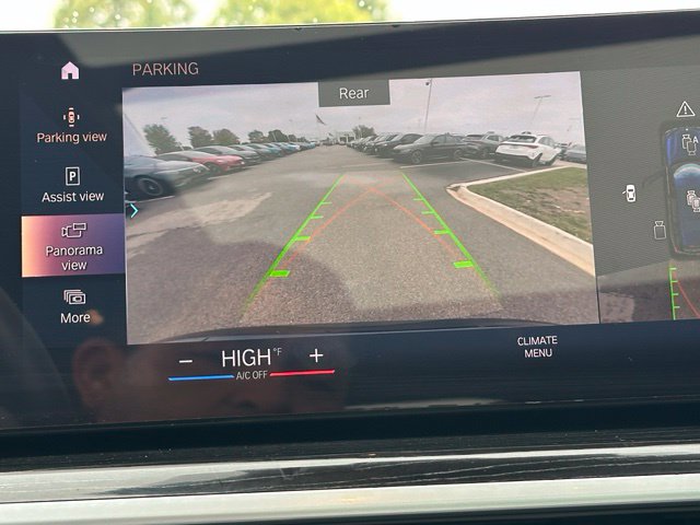 2023 BMW X7 xDrive40i — photo 32 of 36