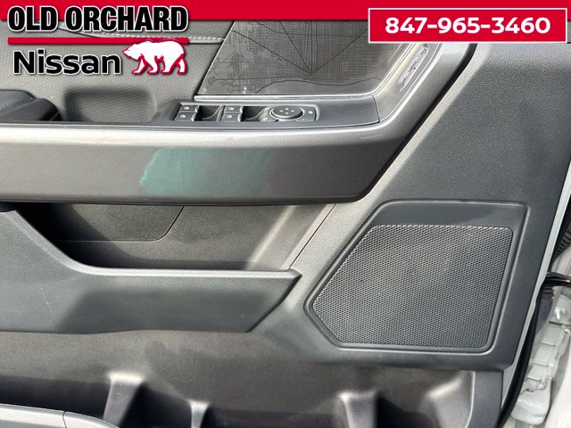2023 Ford F-150 XLT — photo 12 of 23