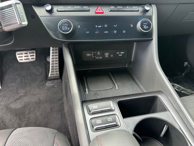 2025 Hyundai Sonata N Line — photo 25 of 33