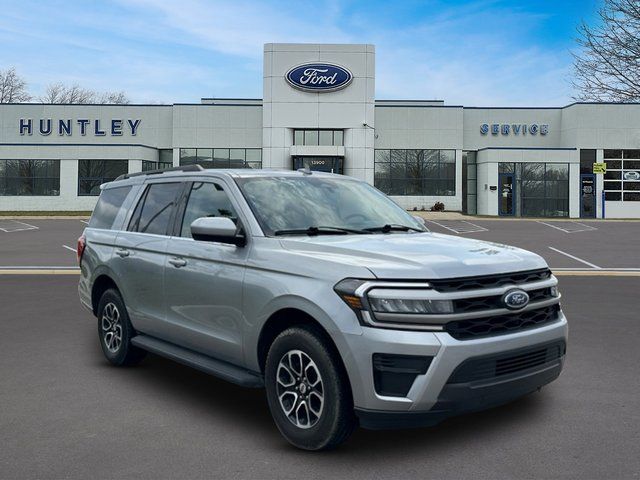 2024 Ford Expedition XLT — photo 4 of 25
