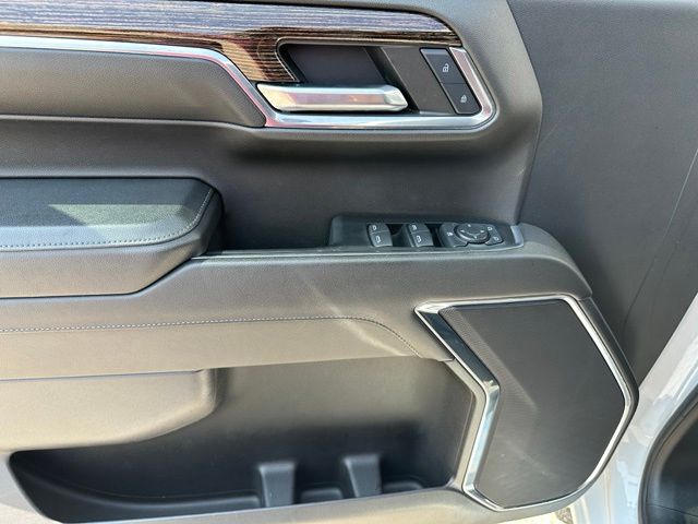 2024 GMC Sierra 1500 Elevation — photo 19 of 29