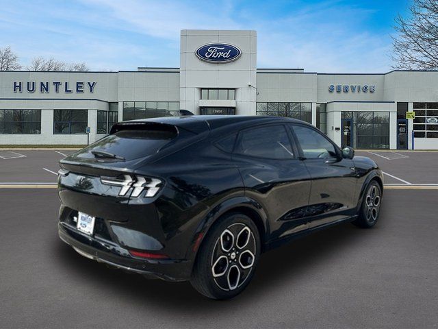2022 Ford Mustang Mach-E GT — photo 5 of 36