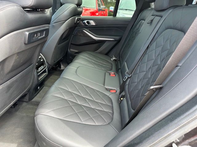 2023 BMW X5 xDrive40i — photo 14 of 28