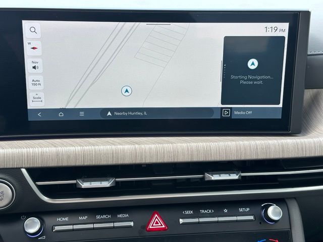 2025 Hyundai Sonata Hybrid Limited — photo 26 of 40