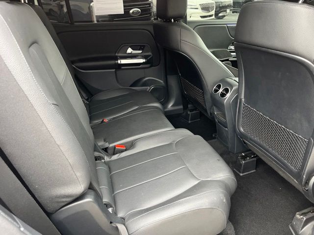 2025 Mercedes-Benz GLB GLB 250 — photo 13 of 30