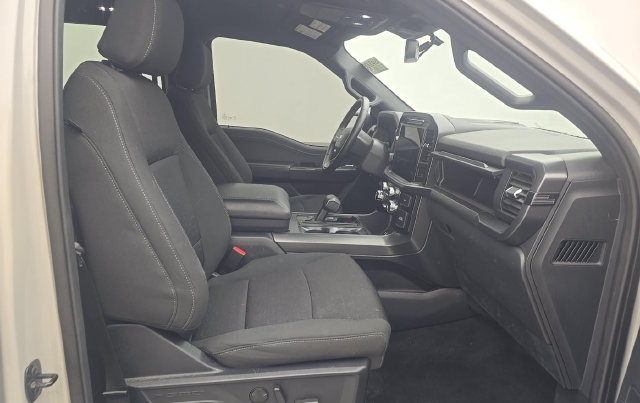 2024 Ford F-150 XLT — photo 6 of 9