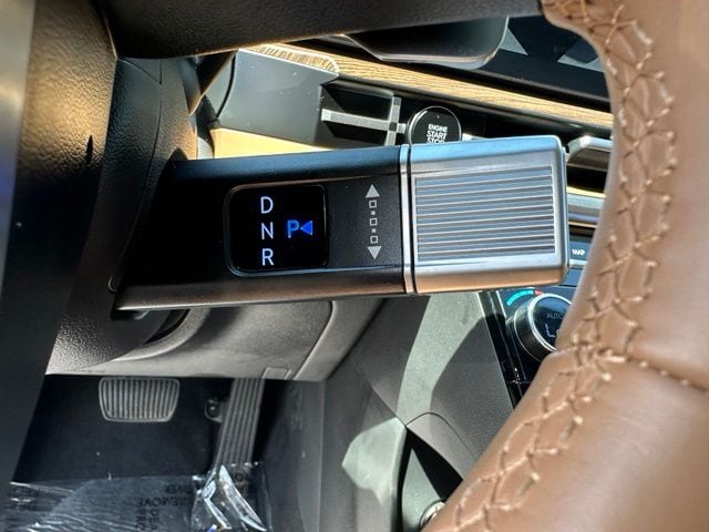 2025 Hyundai Santa Fe Hybrid Limited — photo 41 of 41