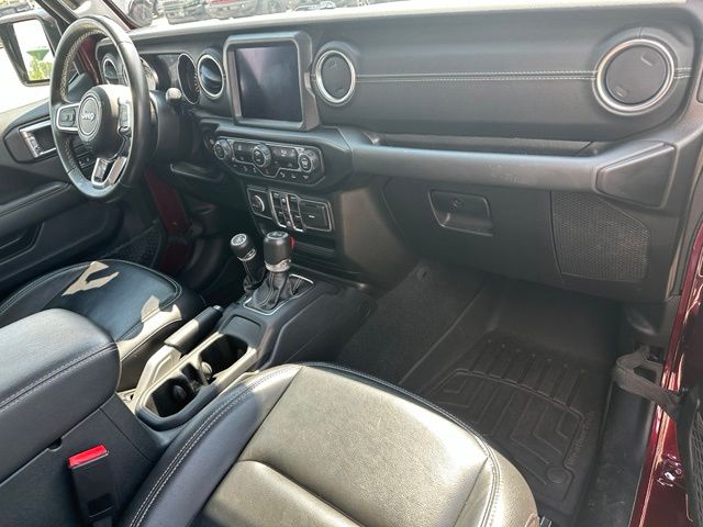 2021 Jeep Gladiator Overland — photo 10 of 28