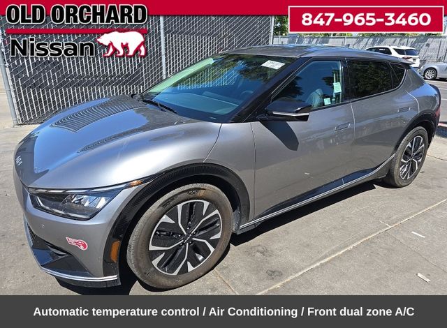 2023 Kia EV6 Wind — photo 2 of 10