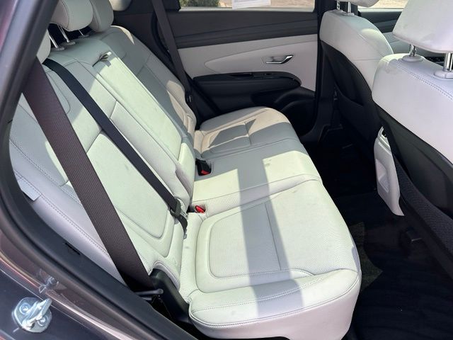 2025 Hyundai Tucson Hybrid Limited — photo 10 of 39