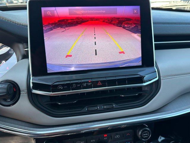 2022 Jeep Compass Limited — photo 23 of 25