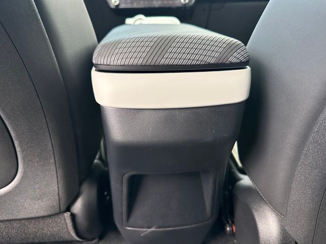 2024 Kia EV6 GT-Line — photo 18 of 37
