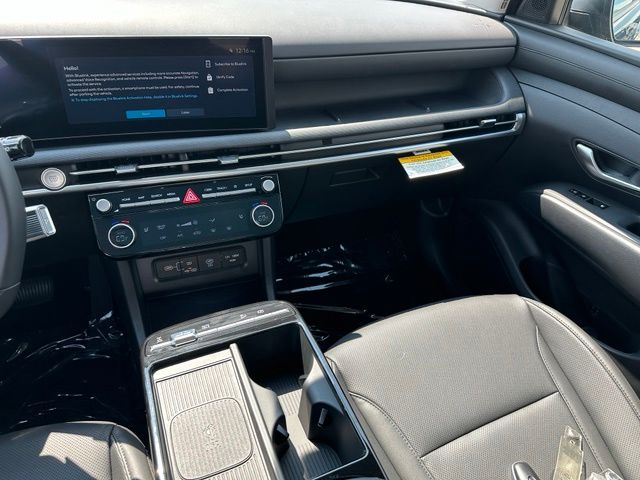 2025 Hyundai Tucson Hybrid SEL Convenience — photo 21 of 35