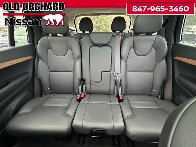 2025 Volvo XC90 B6 Plus 7-Seater — photo 9 of 21