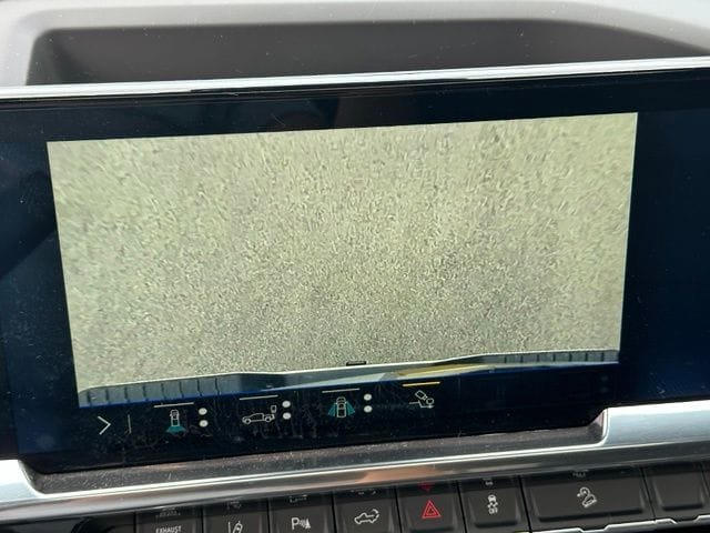 2024 Chevrolet Silverado 2500HD High Country — photo 32 of 53