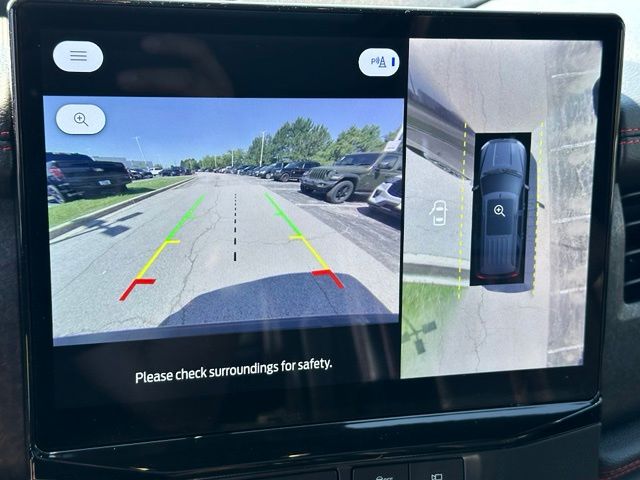 2022 Ford Expedition Limited — photo 36 of 38