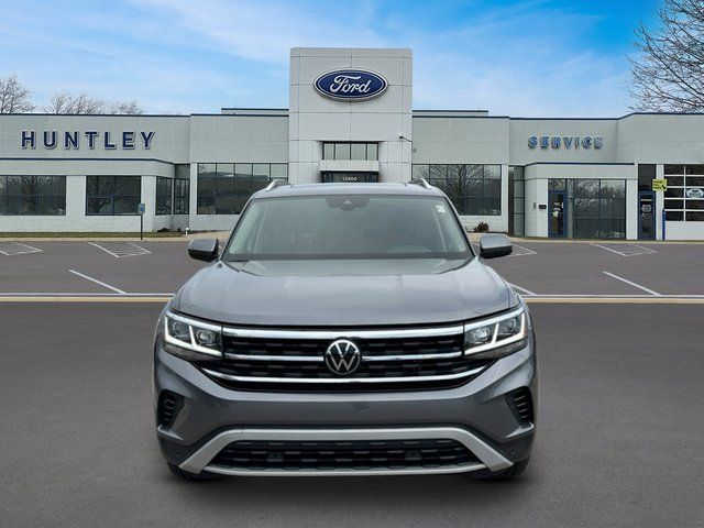 2023 Volkswagen Atlas SEL — photo 2 of 34