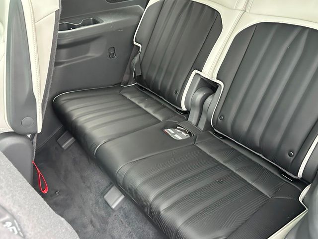 2024 Kia EV9 GT-Line — photo 48 of 59