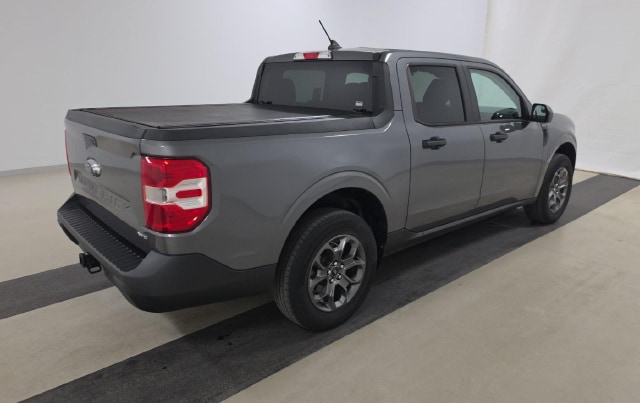 2022 Ford Maverick XLT — photo 4 of 10