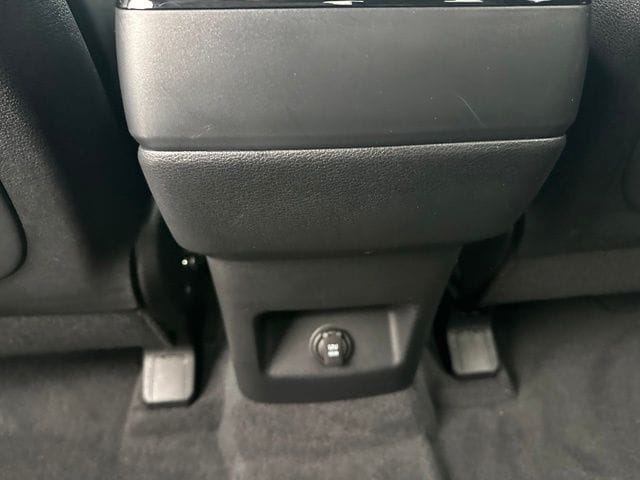 2024 Kia Telluride S — photo 42 of 52