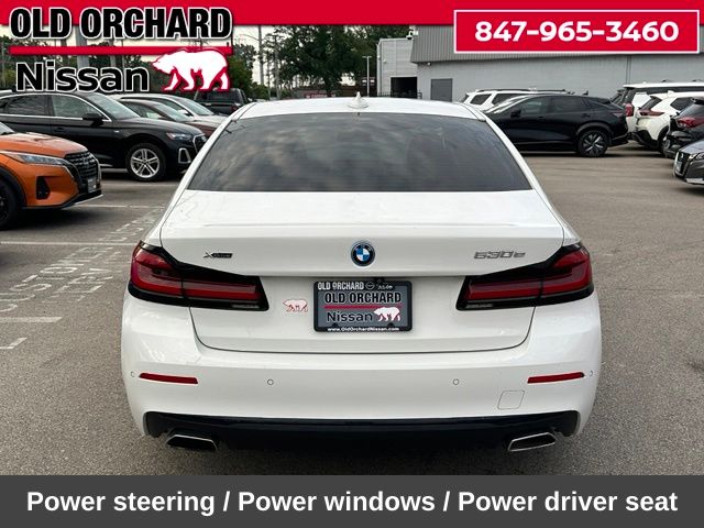 2022 BMW 5 Series 530e iPerformance — photo 8 of 23