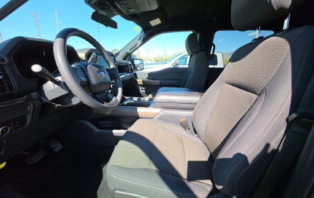 2024 Ford F-150 STX — photo 5 of 8