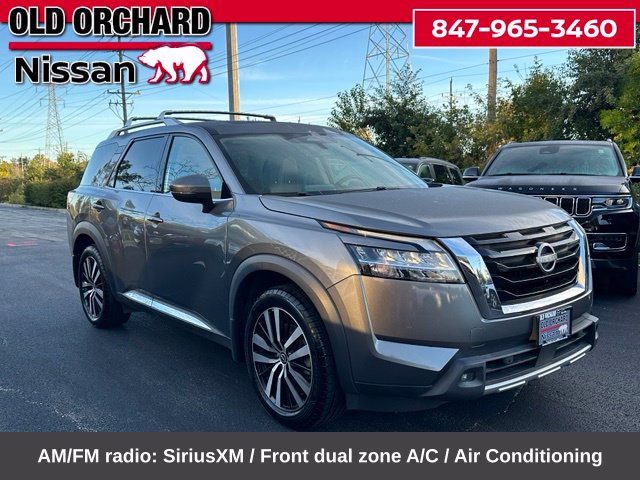 2023 Nissan Pathfinder Platinum — photo 6 of 23