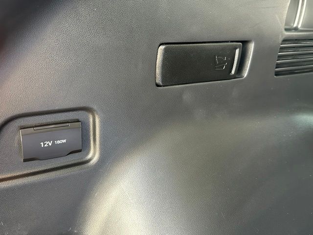 2024 Hyundai Tucson Hybrid Limited — photo 14 of 40