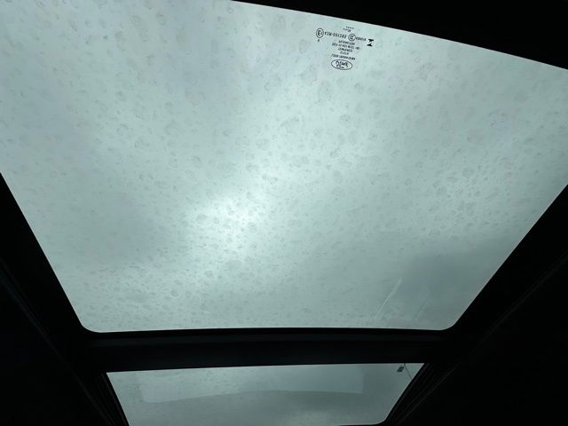 2025 Ford Explorer Platinum — photo 18 of 34