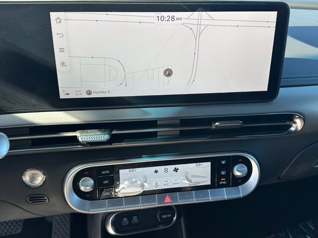 2025 Genesis GV60 Advanced — photo 27 of 41