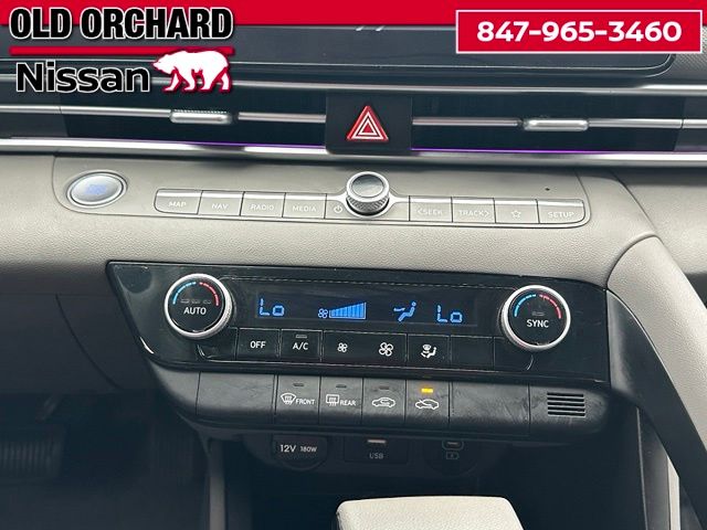 2024 Hyundai Elantra SEL — photo 19 of 21