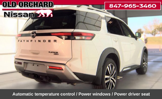 2025 Nissan Pathfinder Platinum — photo 5 of 6
