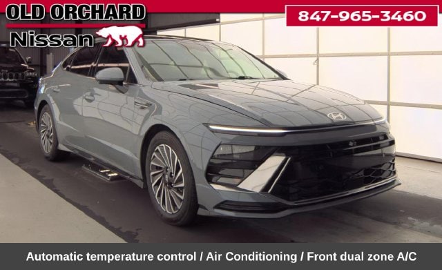 2024 Hyundai Sonata Hybrid Limited — photo 2 of 10