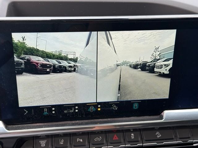 2024 Chevrolet Silverado 2500HD High Country — photo 31 of 53