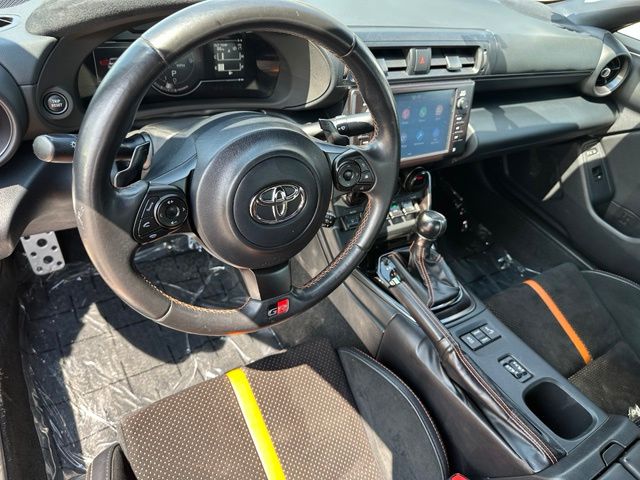 2023 Toyota GR86 10th Anniversary Special Edition — photo 18 of 28