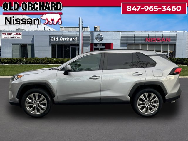 2021 Toyota RAV4 XLE Premium — photo 5 of 22