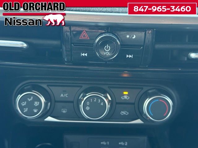 2025 Nissan Kicks SV — photo 17 of 22