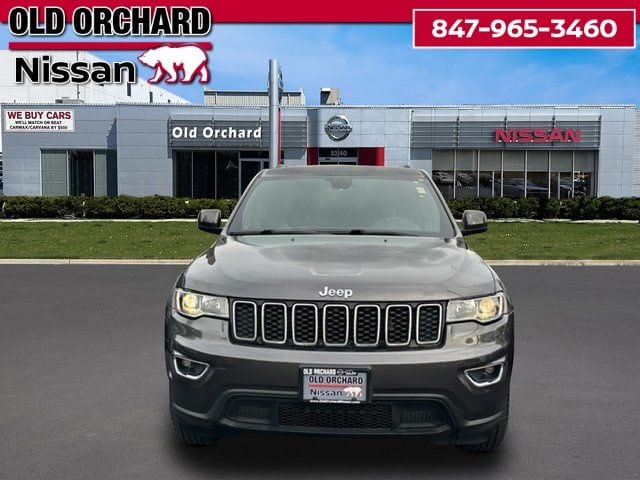 2020 Jeep Grand Cherokee Laredo E — photo 2 of 22