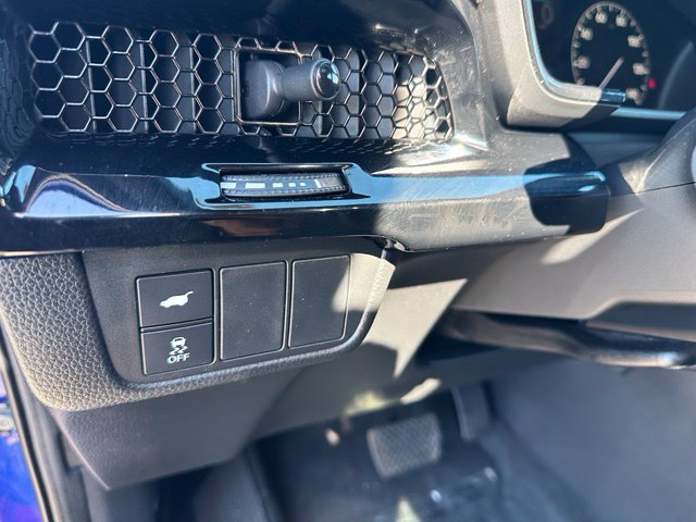 2024 Honda CR-V Hybrid Sport Touring — photo 21 of 31