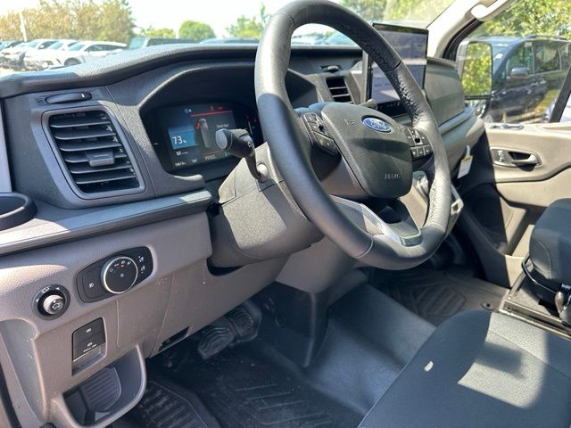 2026 Ford E-Transit-350 Base — photo 19 of 29