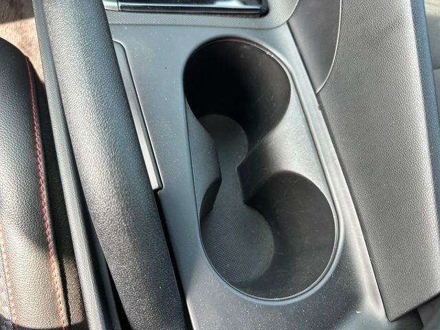 2024 Hyundai Elantra N Line — photo 17 of 32