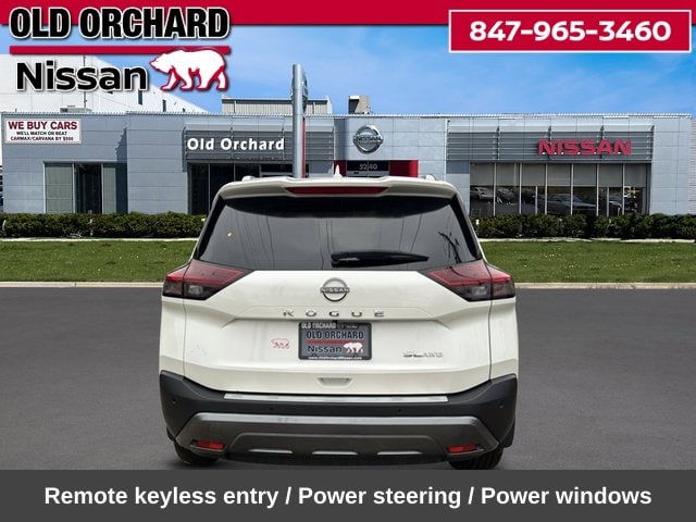 2023 Nissan Rogue SL — photo 8 of 23
