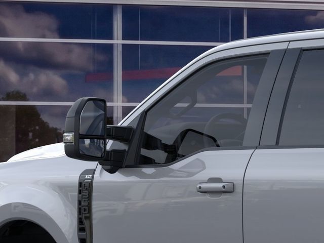 2026 Ford F-350SD XLT — photo 21 of 52